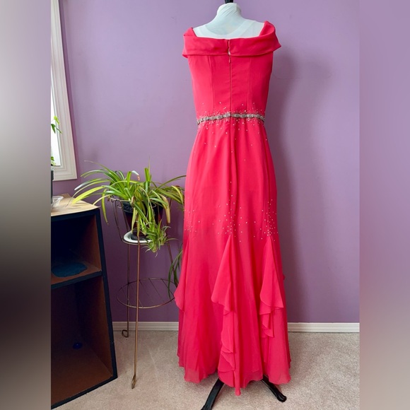 Bright pink cowl neck sleeveless evening gown with rhinestones - Picture 3 of 9